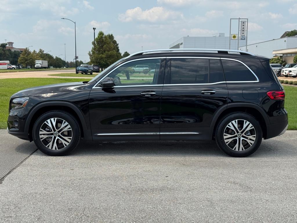 new 2026 Mercedes-Benz GLB 250 car, priced at $51,815