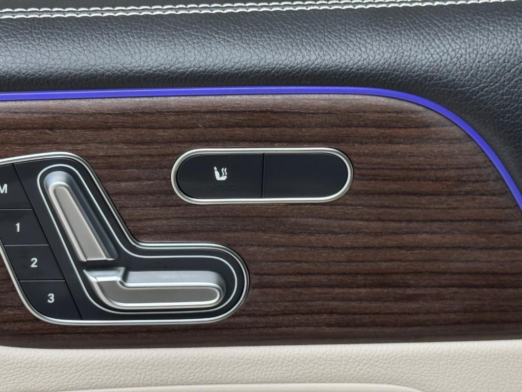 new 2026 Mercedes-Benz GLB 250 car, priced at $51,815