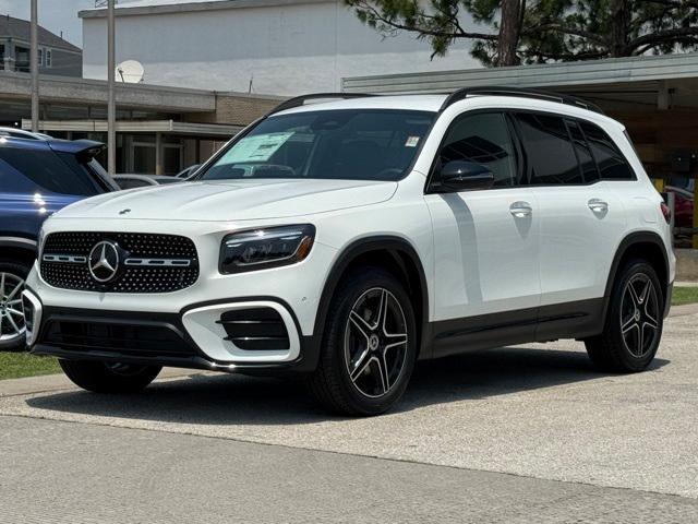 new 2024 Mercedes-Benz GLB 250 car, priced at $49,295