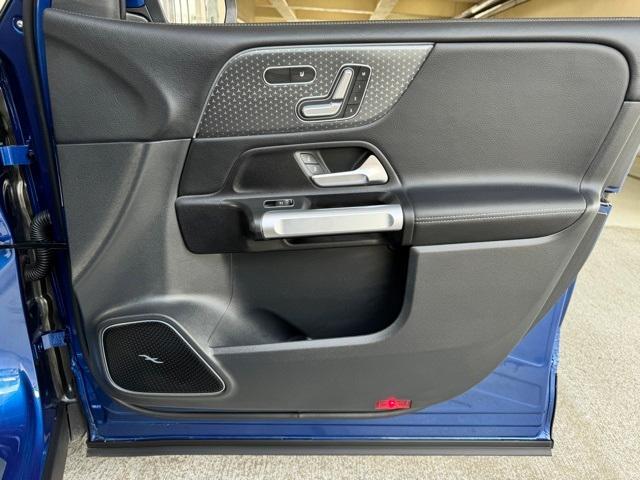 used 2024 Mercedes-Benz GLB 250 car, priced at $38,880