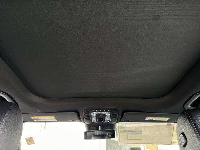 used 2024 Mercedes-Benz GLB 250 car, priced at $38,880