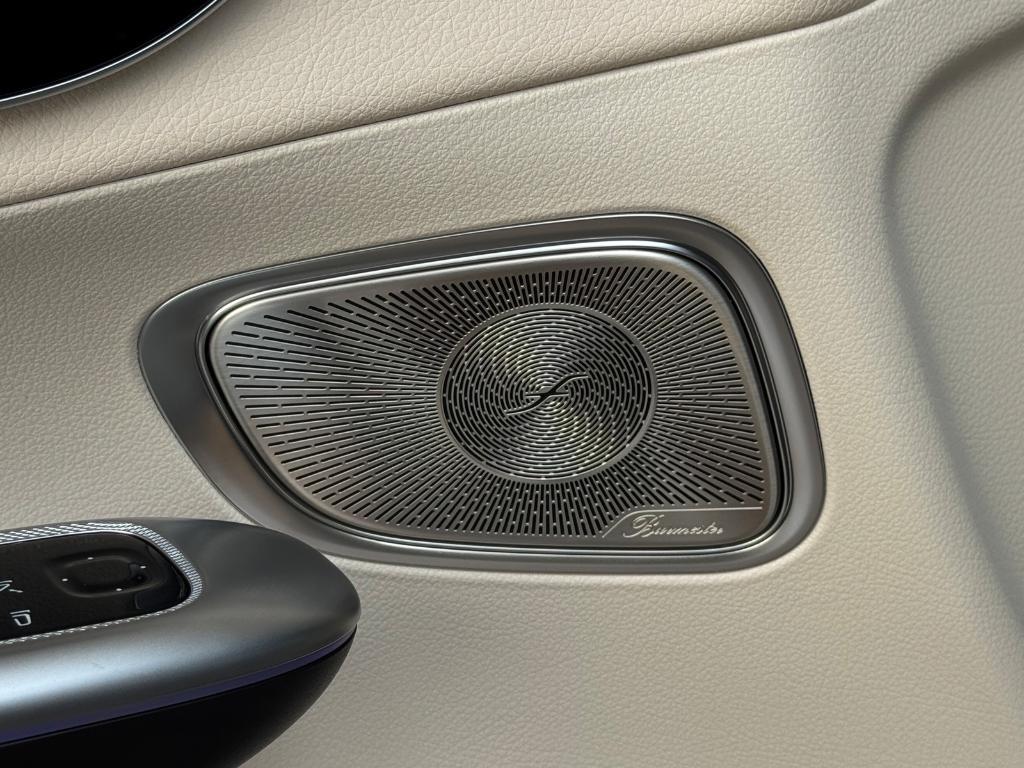 new 2026 Mercedes-Benz GLC 300 car, priced at $69,485