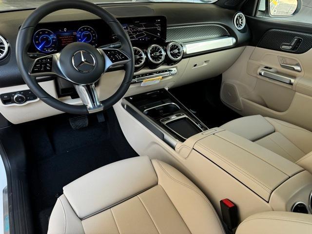 new 2024 Mercedes-Benz EQB 300 car, priced at $58,185