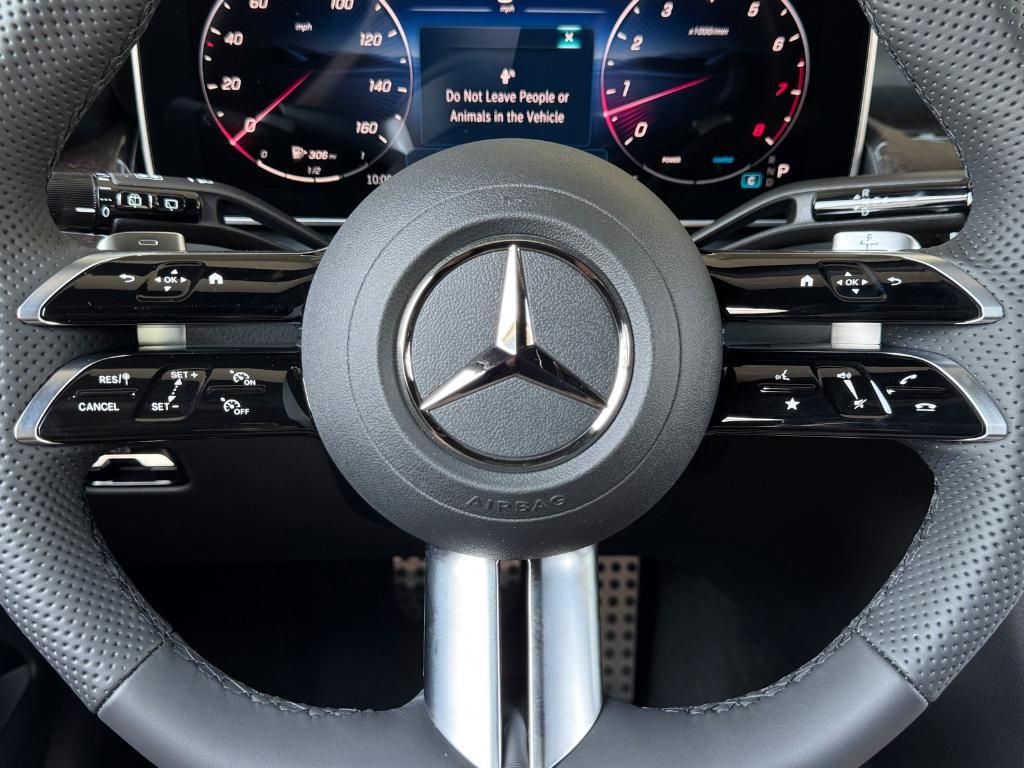 new 2026 Mercedes-Benz GLC 300 car, priced at $59,485