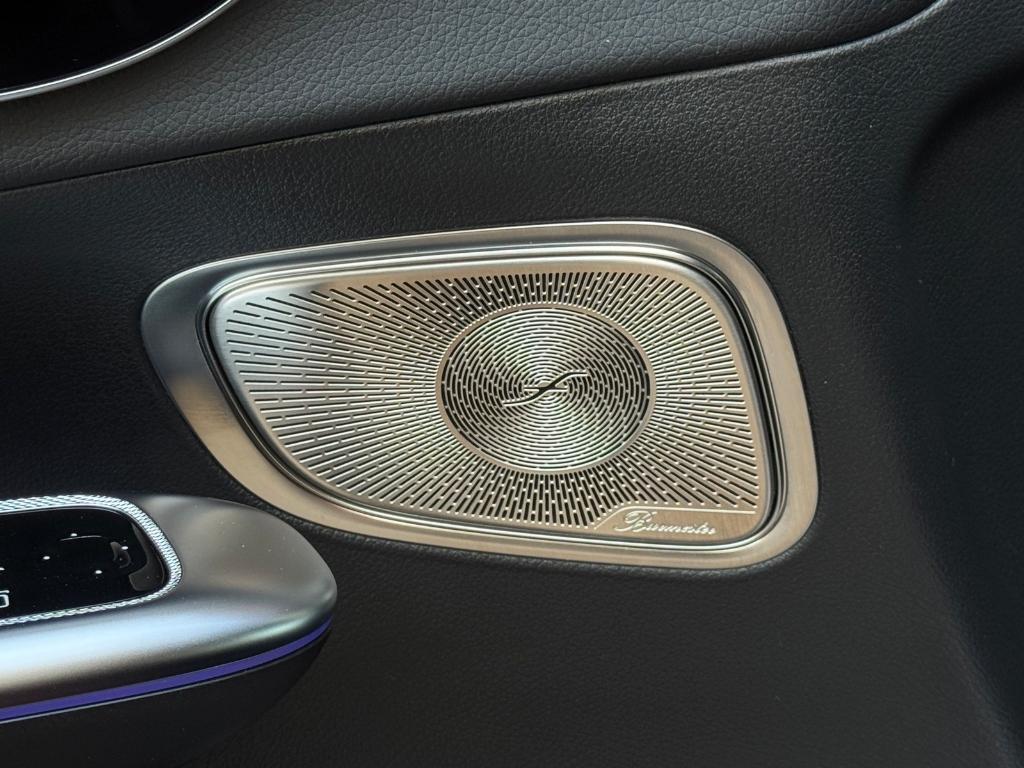 new 2026 Mercedes-Benz GLC 300 car, priced at $59,485