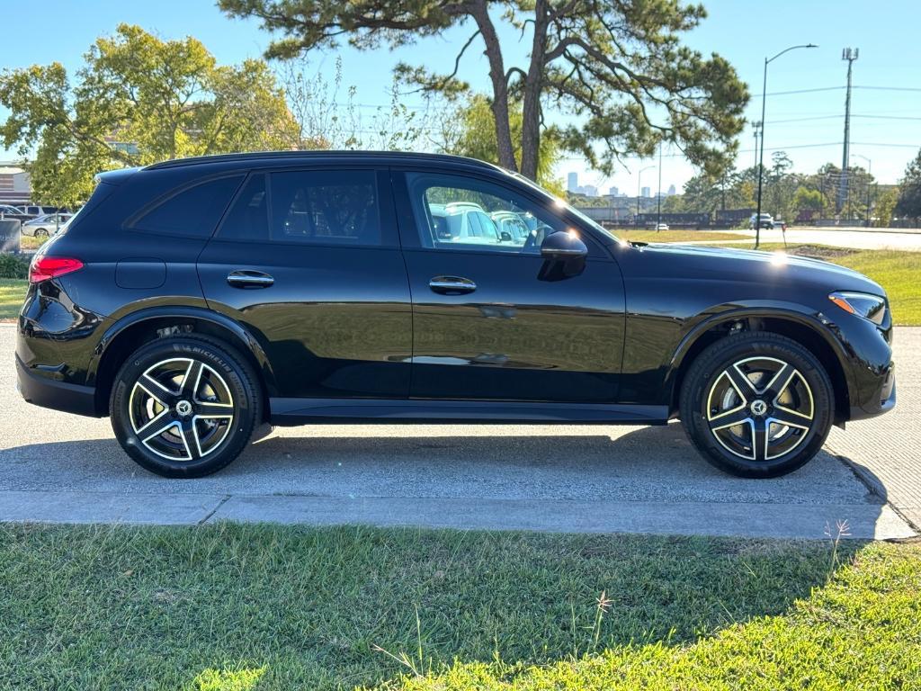 new 2026 Mercedes-Benz GLC 300 car, priced at $58,035