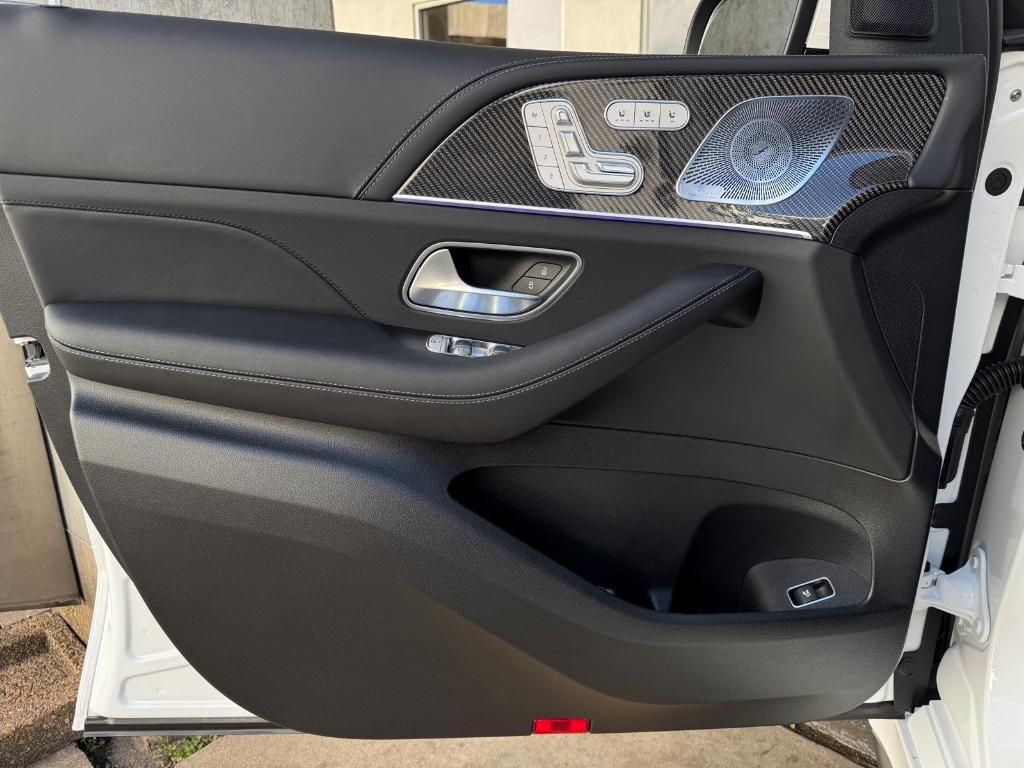 new 2026 Mercedes-Benz AMG GLE 63 car, priced at $141,900