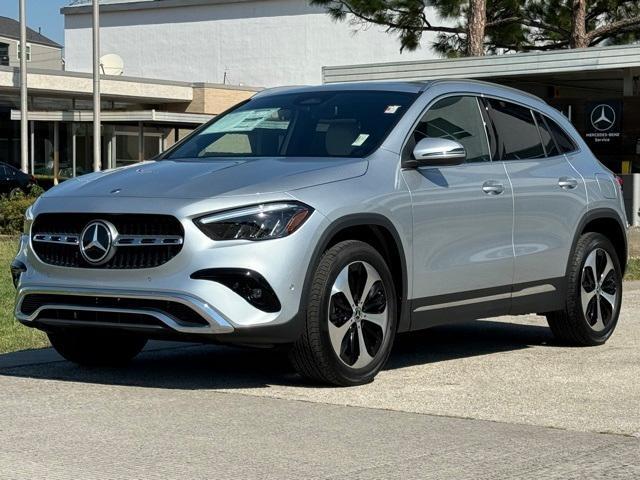 new 2025 Mercedes-Benz GLA 250 car, priced at $45,895