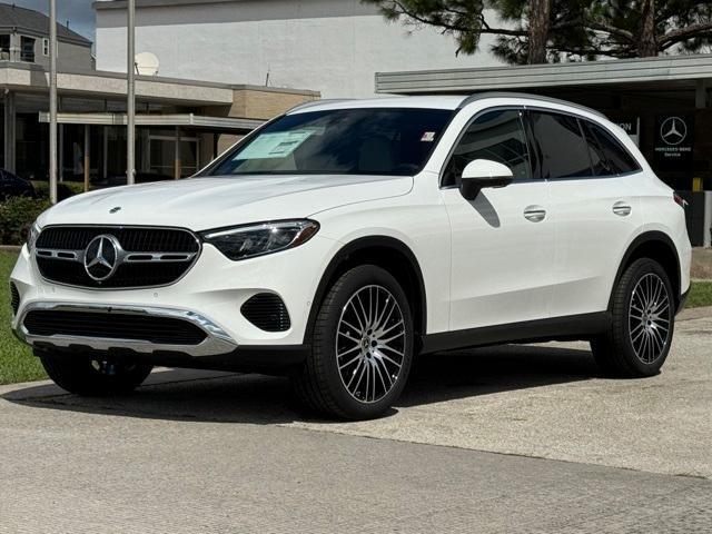 new 2025 Mercedes-Benz GLC 300 car, priced at $55,035