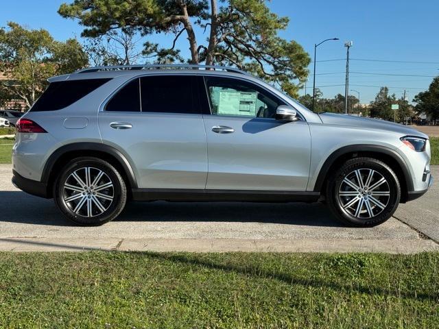 new 2025 Mercedes-Benz GLE 450 car, priced at $75,795