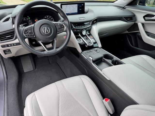 used 2023 Acura TLX car, priced at $33,880