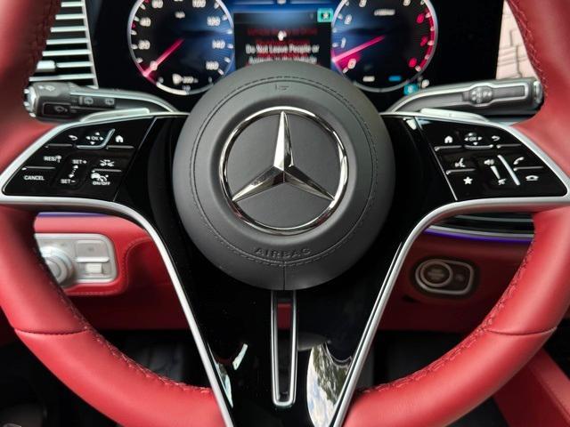 new 2025 Mercedes-Benz GLE 450 car, priced at $101,170