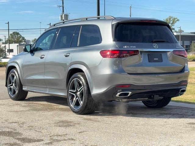 new 2025 Mercedes-Benz GLS 450 car, priced at $95,395