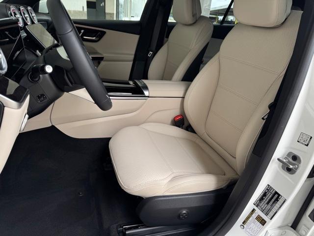 new 2025 Mercedes-Benz GLC 300 car, priced at $54,055