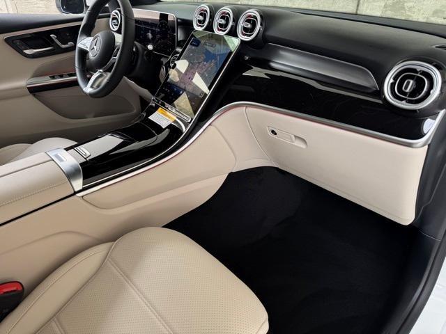 new 2025 Mercedes-Benz GLC 300 car, priced at $54,055