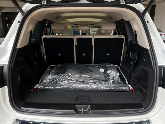 used 2023 Mercedes-Benz GLB 250 car, priced at $41,880