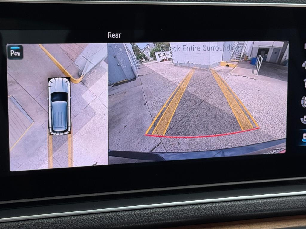 used 2020 Mercedes-Benz GLE 450 car, priced at $40,880