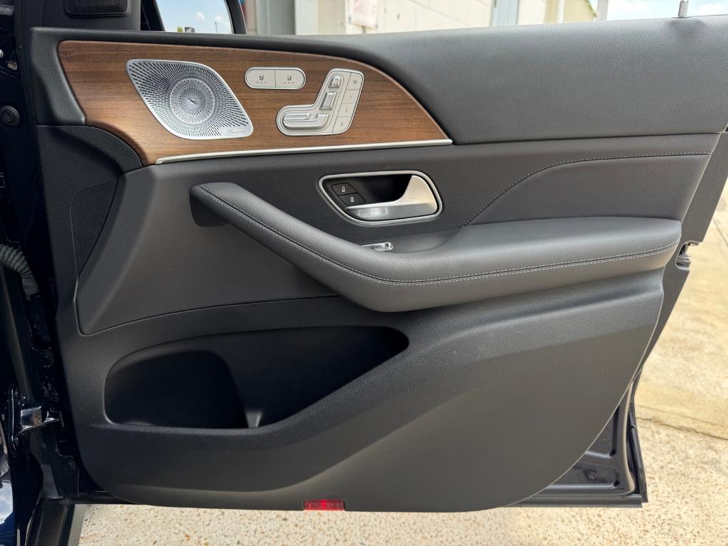 used 2020 Mercedes-Benz GLE 450 car, priced at $40,880