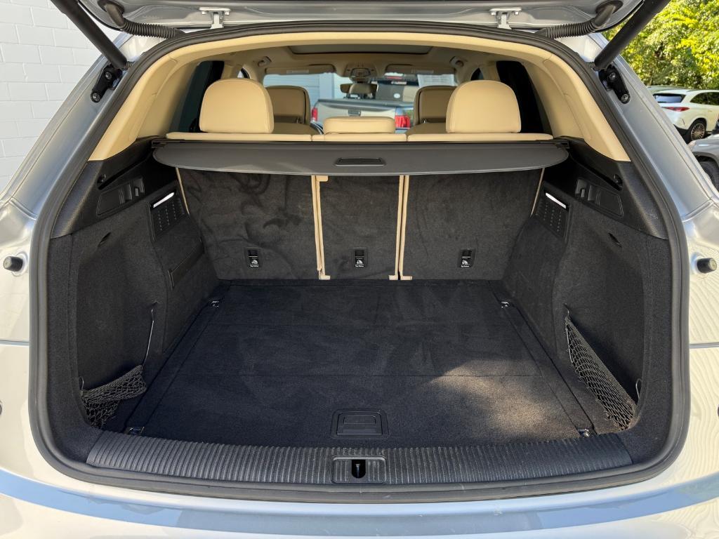 used 2020 Audi Q5 car, priced at $25,880