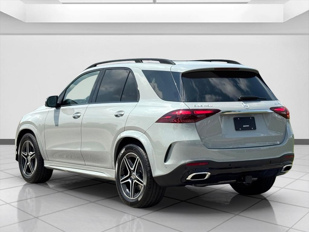 new 2026 Mercedes-Benz GLE 450 car, priced at $79,645