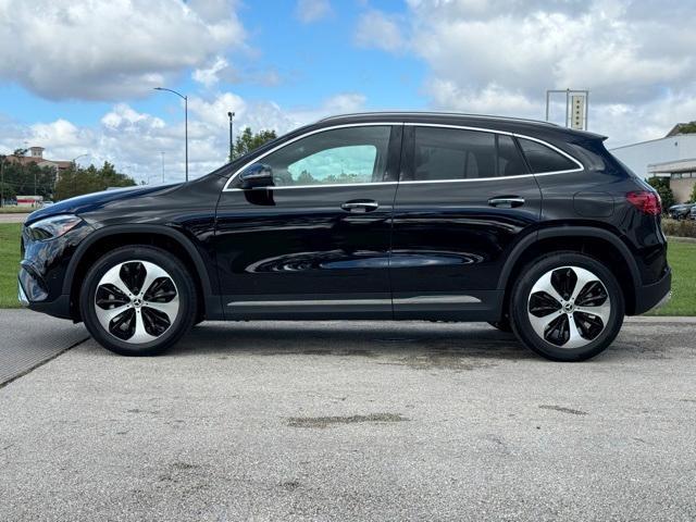 new 2025 Mercedes-Benz GLA 250 car, priced at $44,785