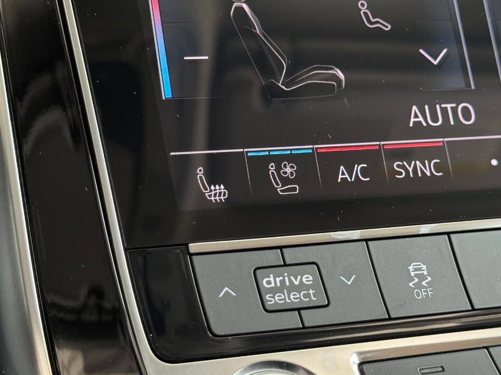 used 2025 Audi Q7 car, priced at $53,440