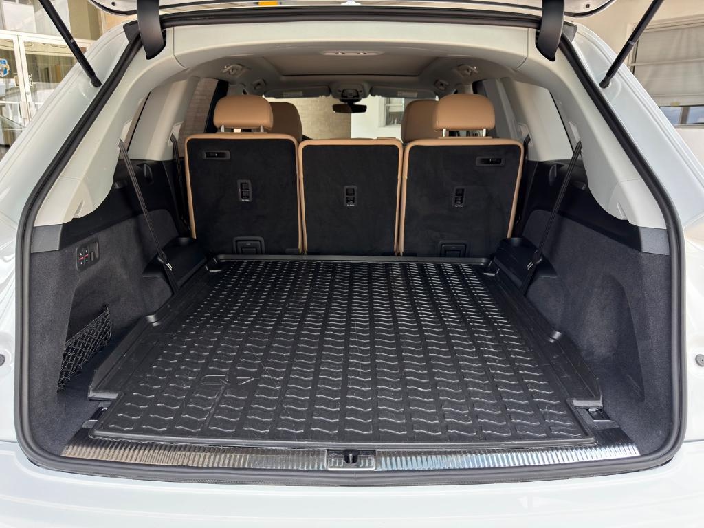 used 2025 Audi Q7 car, priced at $53,440