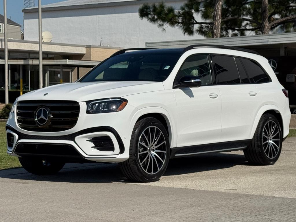 new 2026 Mercedes-Benz GLS 580 car, priced at $121,165