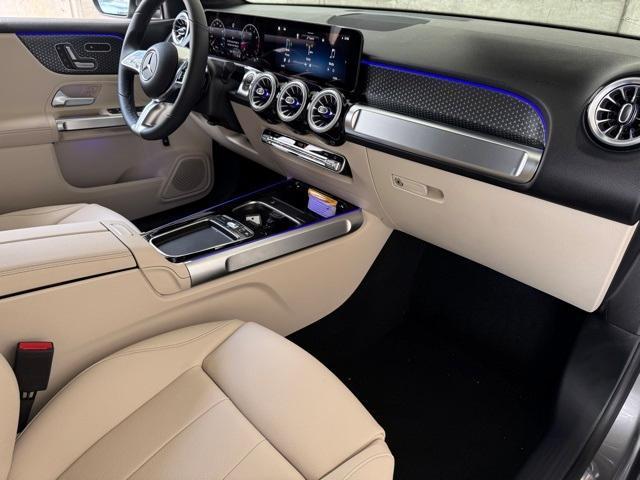 new 2025 Mercedes-Benz GLB 250 car, priced at $48,495