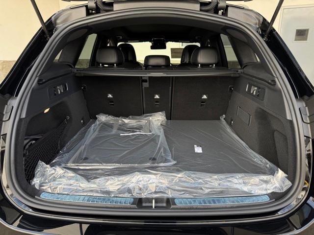new 2025 Mercedes-Benz GLC 300 car, priced at $52,385