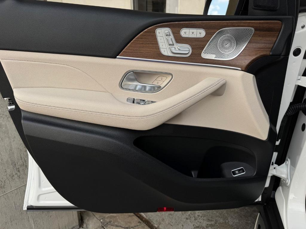 new 2026 Mercedes-Benz GLE 450 car, priced at $87,530