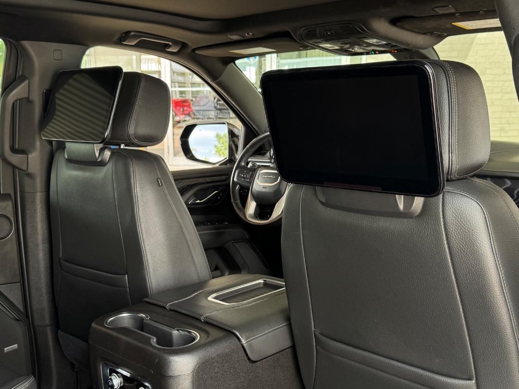 used 2021 GMC Yukon car, priced at $51,880