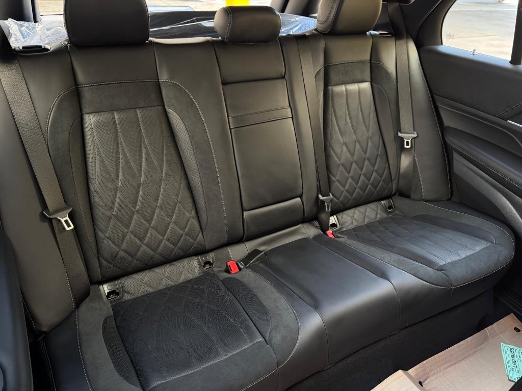 new 2026 Mercedes-Benz AMG GLE 53 car, priced at $102,305