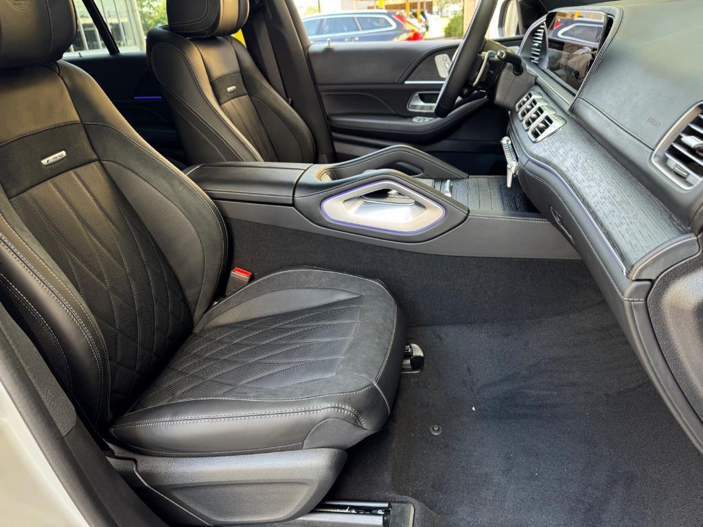 new 2026 Mercedes-Benz AMG GLE 53 car, priced at $102,305