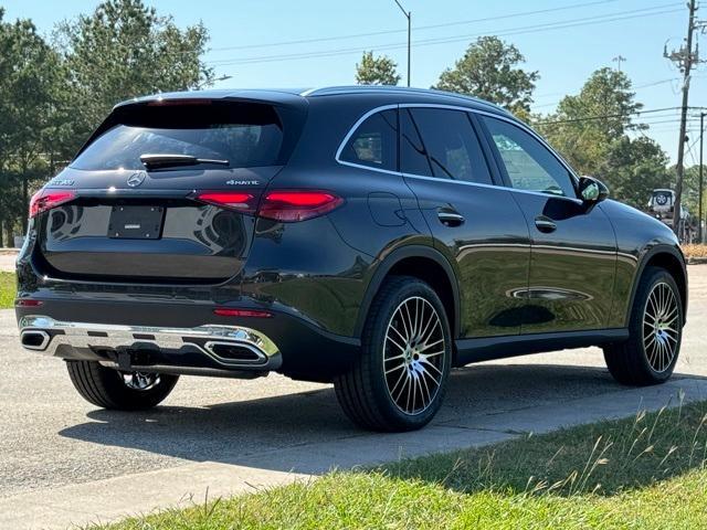 new 2025 Mercedes-Benz GLC 300 car, priced at $55,785