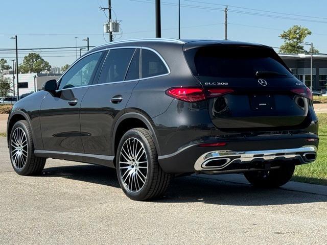 new 2025 Mercedes-Benz GLC 300 car, priced at $55,785