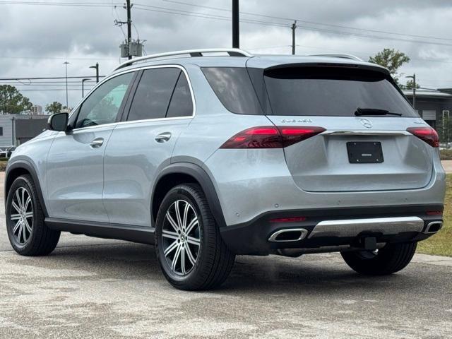 new 2025 Mercedes-Benz GLE 450 car, priced at $75,795