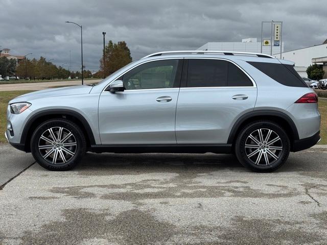 new 2025 Mercedes-Benz GLE 450 car, priced at $75,795