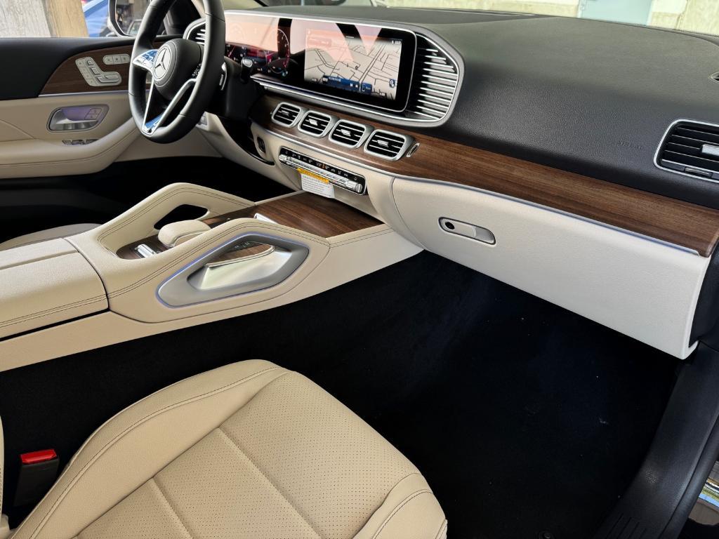 new 2026 Mercedes-Benz GLE 450 car, priced at $86,230