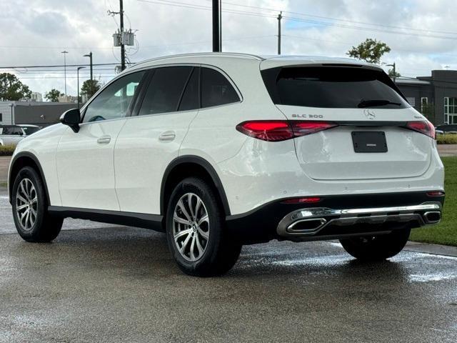 new 2025 Mercedes-Benz GLC 300 car, priced at $52,785