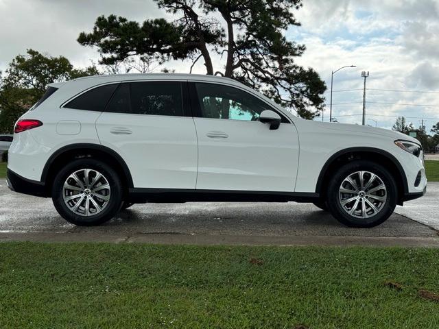 new 2025 Mercedes-Benz GLC 300 car, priced at $52,785