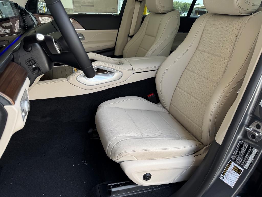 new 2025 Mercedes-Benz GLE 350 car, priced at $73,345