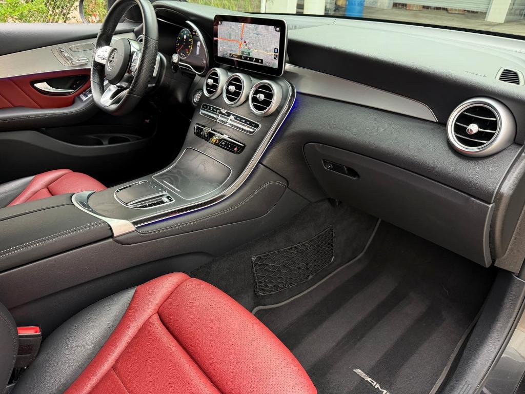 used 2020 Mercedes-Benz GLC 300 car