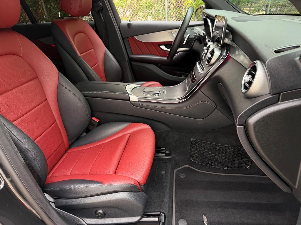 used 2020 Mercedes-Benz GLC 300 car