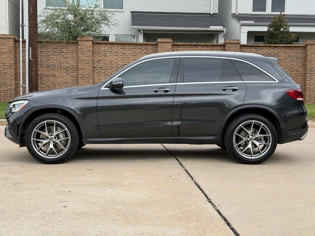 used 2020 Mercedes-Benz GLC 300 car