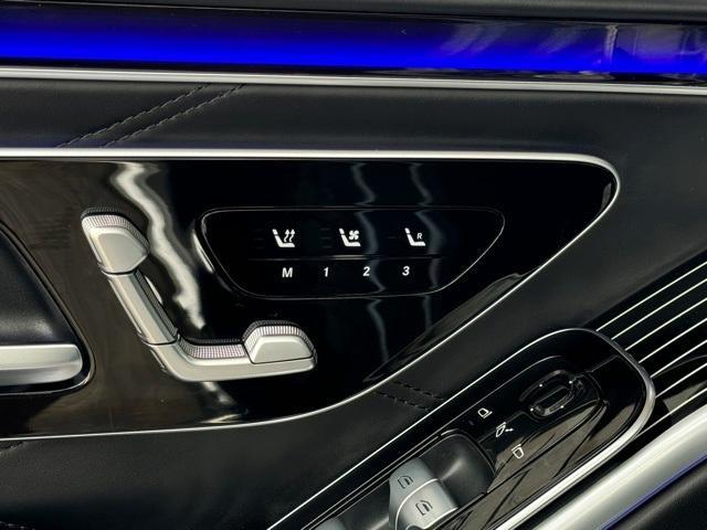 new 2024 Mercedes-Benz Maybach S 580 car, priced at $225,550
