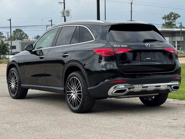 new 2025 Mercedes-Benz GLC 300 car, priced at $56,235