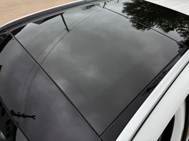 used 2020 Mercedes-Benz GLC 300 car, priced at $26,880