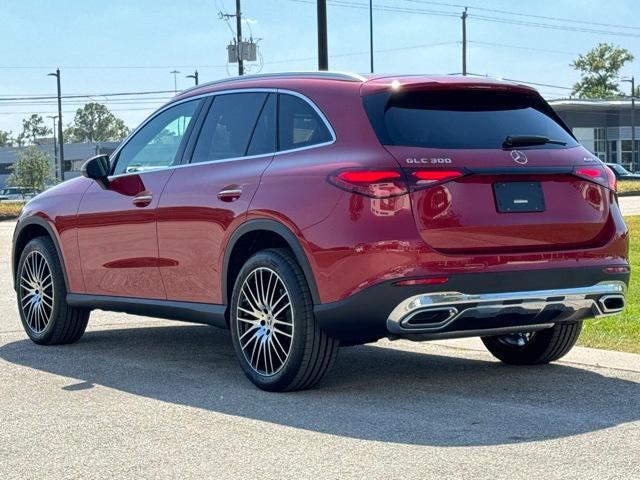 new 2025 Mercedes-Benz GLC 300 car, priced at $56,185