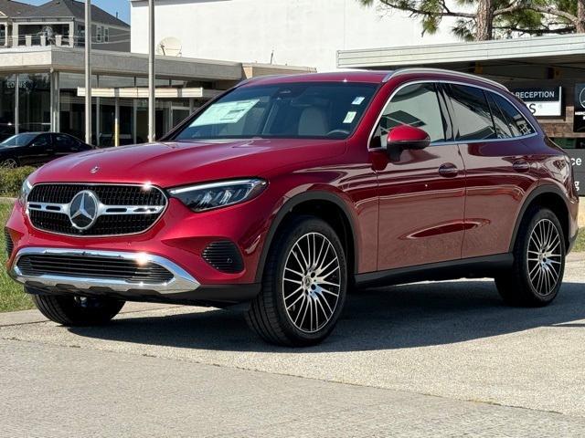 new 2025 Mercedes-Benz GLC 300 car, priced at $56,185